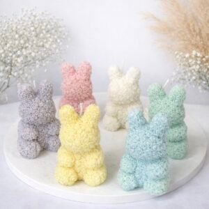 Λαγουδάκι με Ανάγλυφα Τριαντάφυλλα-Διακοσμητικό Κερί Σόγιας